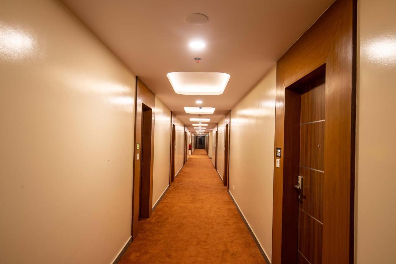 Hotel Palm International Butwāl 외부 사진